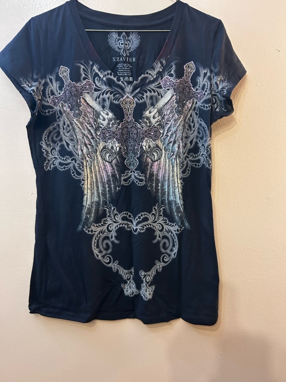 Xzavier Women's Black V-Neck Graphic Tee with Wing & Cross Motif
